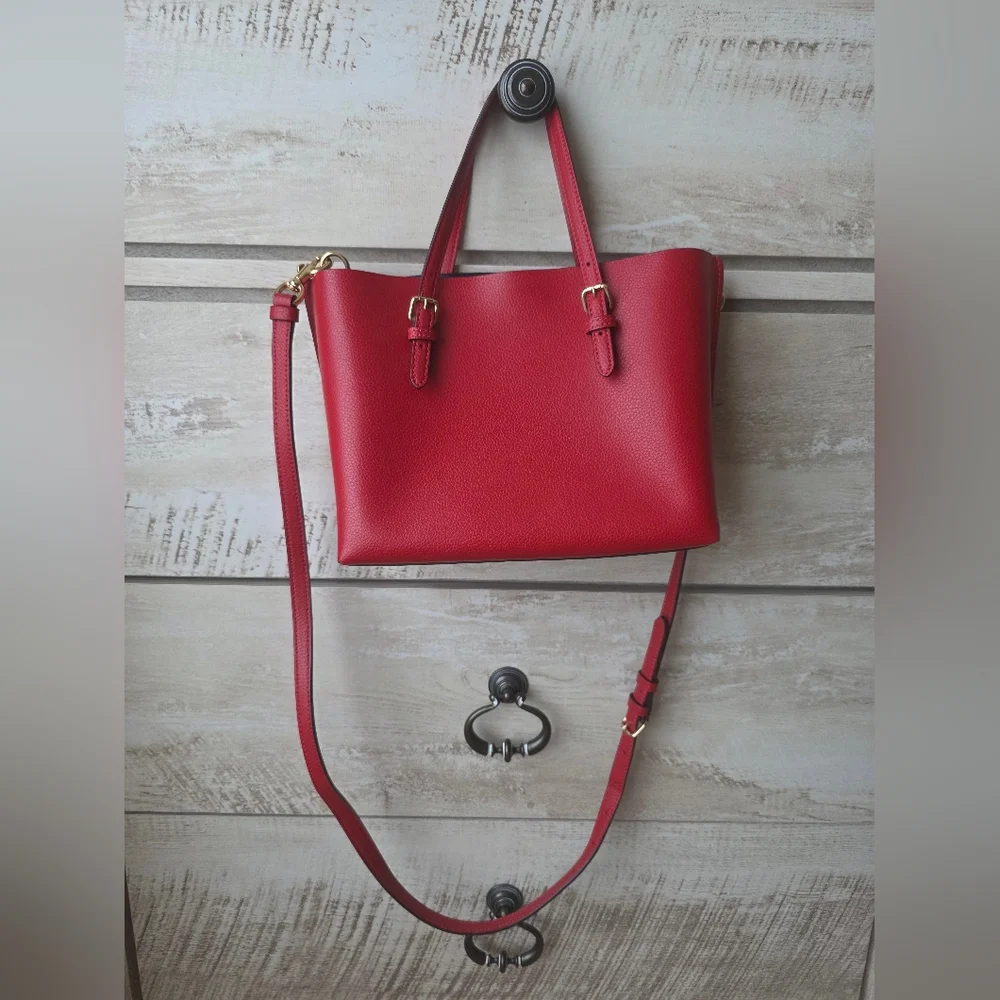 Coach Mollie Tote Bag 25
